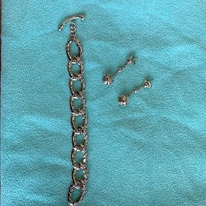 Authentic and rare John Hardy set.